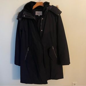 Medium long winter jacket.